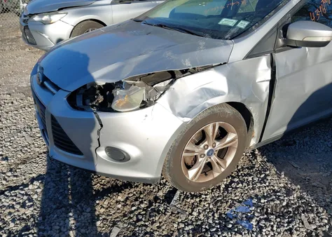 2014 Ford Focus Se from USA, damaged, VIN 1FADP3F2XEL221141